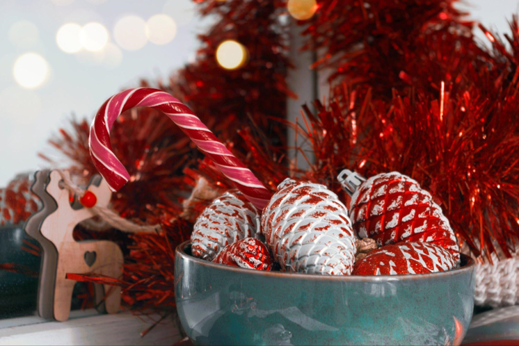 Create the Perfect Christmas Ambiance with Wreaths